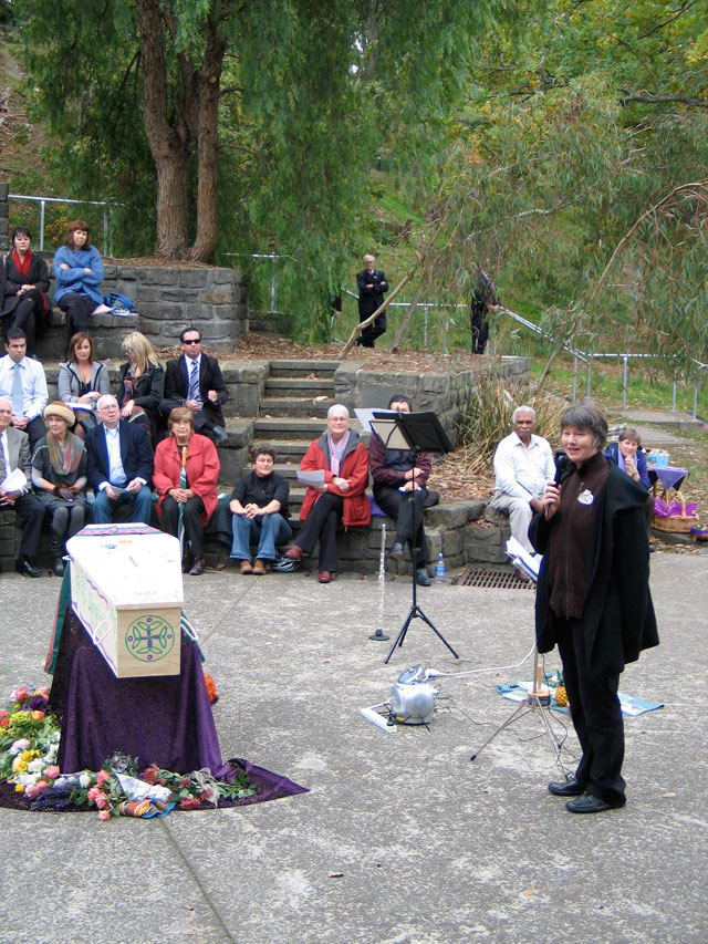 Jane Touzeau pays tribute