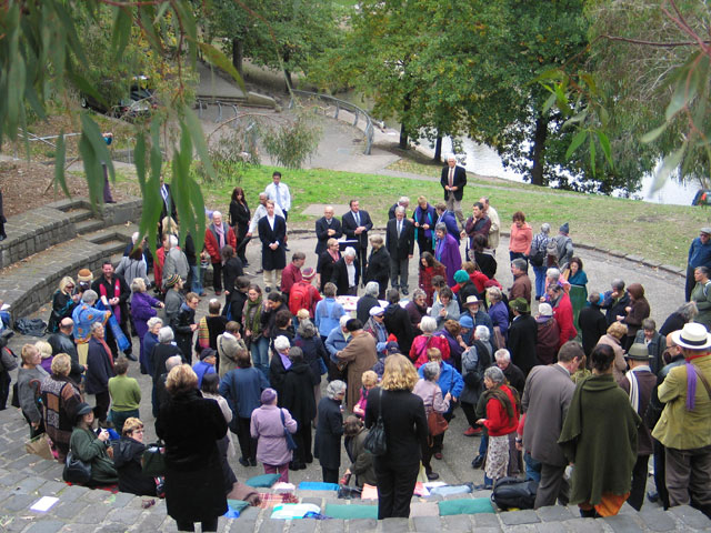 full final throng and trees symmetry